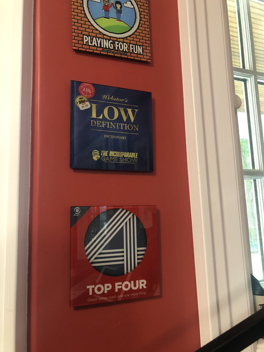 Nothing says ‘winner’ like a trophy you bought yourself. 

🥇🏆🥇

<a href="/LowDefGS/">Low Definition</a>