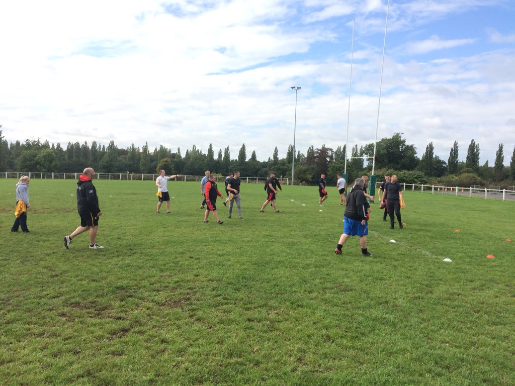 RFU_Training_A5's tweet photo. Great day @LymmRugbyClub for the All schools coach CPD day. Went through the Play it Safe course this morning and now the new CARDS workshop #cards #rfutraining https://t.co/rXTnz9PpZB