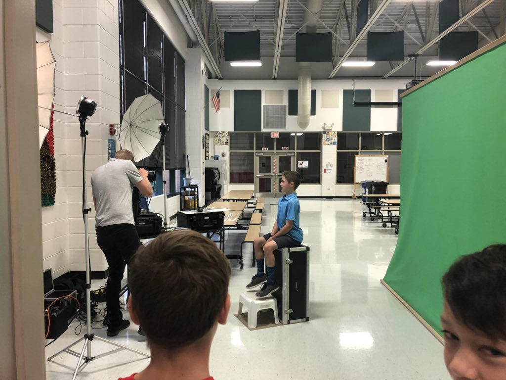 MsLindsey4Class's tweet photo. Whatβs picture day without a class photo!? #Room221 #NBSColtPride https://t.co/wL7pThu8N3