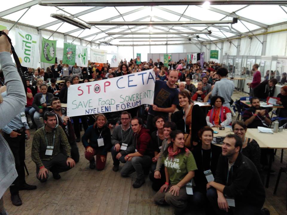 LemapWebmaster's tweet photo. Souveraineté Alimentaire à Nyeleni https://t.co/k9L0t6jHKv https://t.co/brYRP1gPi8