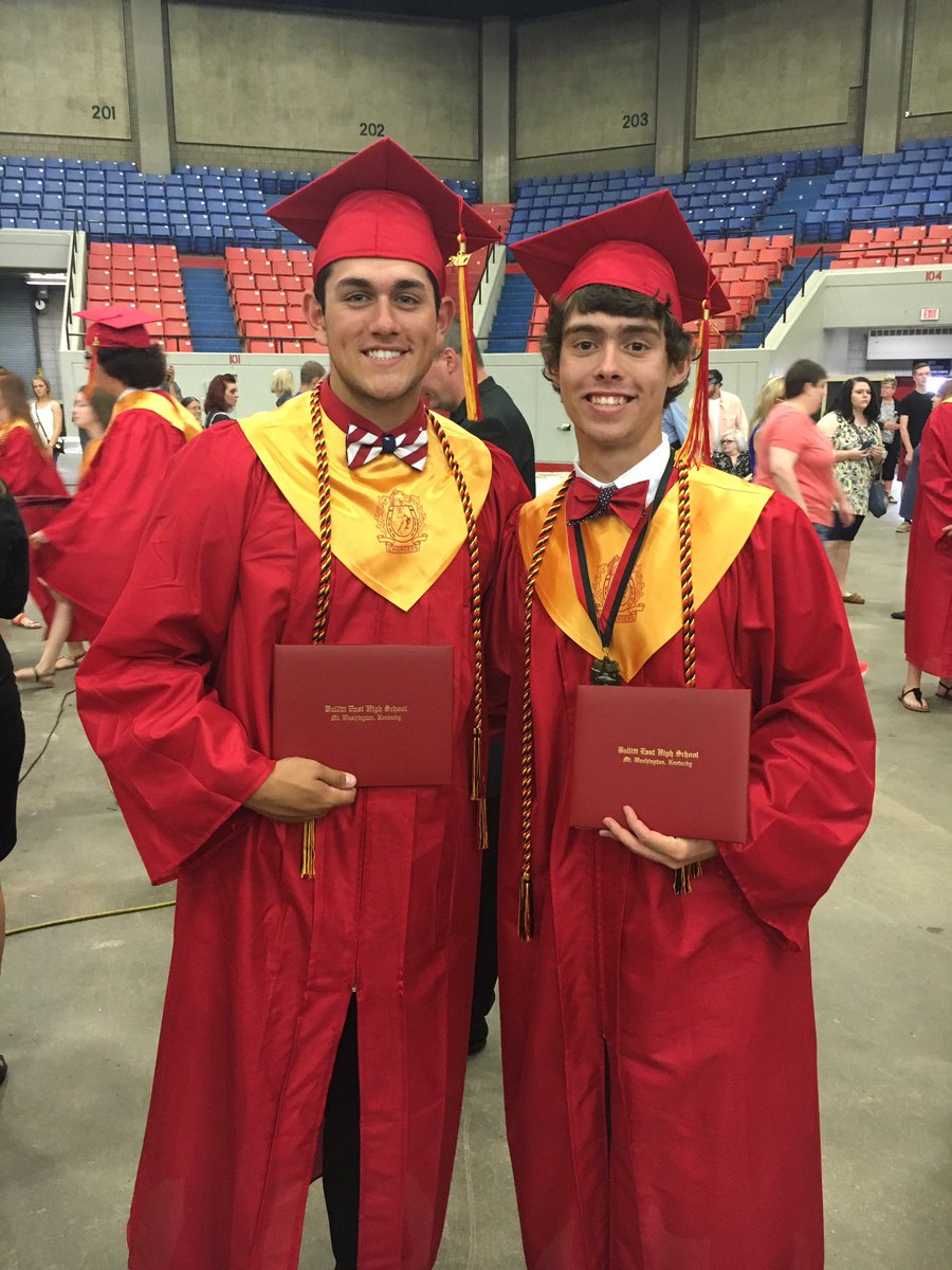 JakeReece25's tweet photo. Happy Birthday to this Stud💪🏻 Hope it's a good one bro✊🏻@JaredRiordan21 https://t.co/FQuMORgC0C