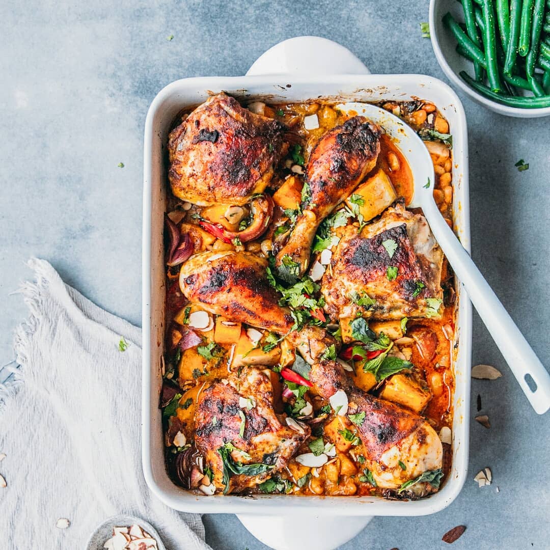 This Korma tray bake, made by @claudiabrick with a little help from Patak's is mildly spiced and perfect for a back-to-school dinner for all the family. bit.ly/2MPP7SB