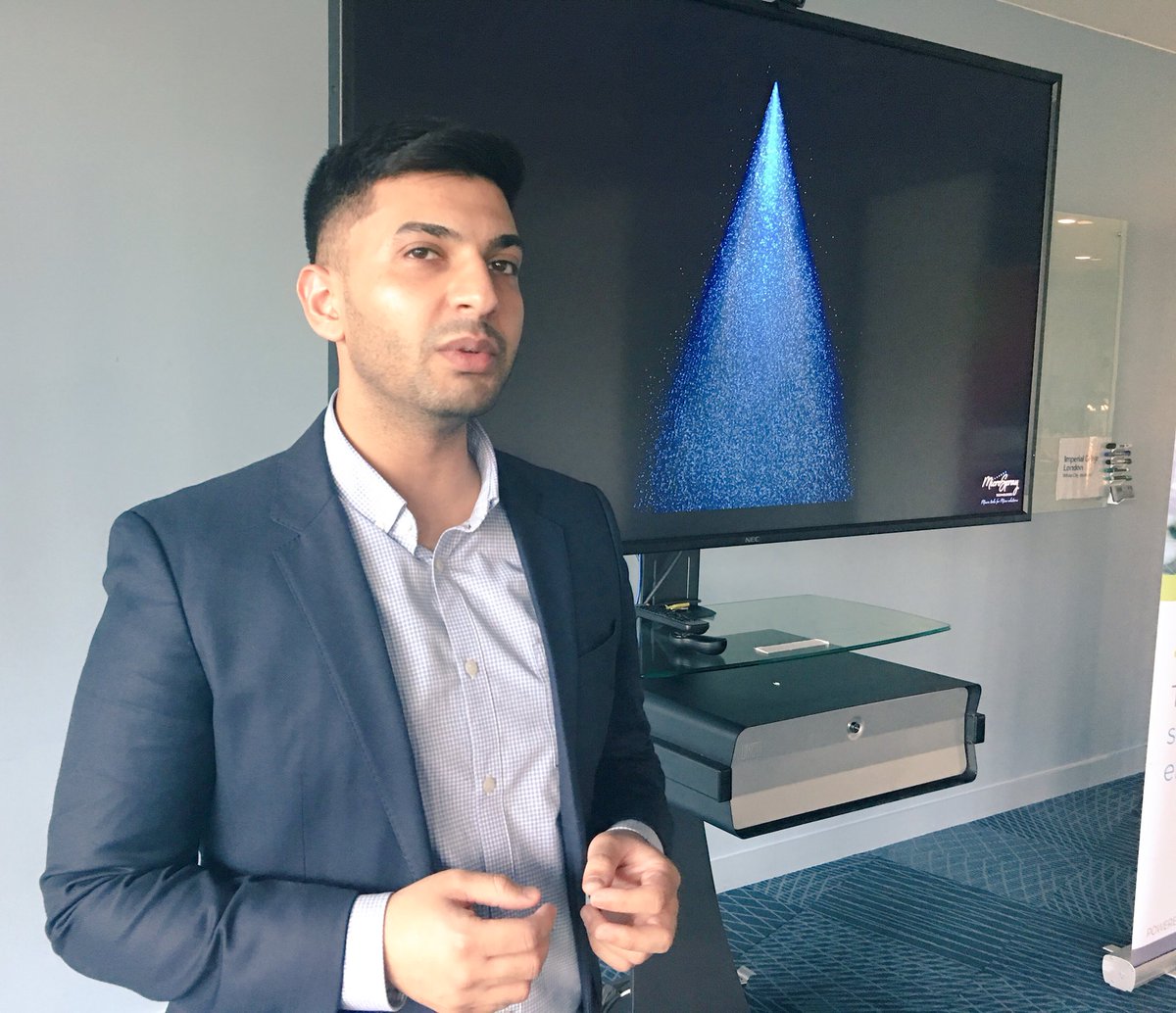 RebelBio's tweet photo. Making the phrase 'great things come in small packages' true for drug manufacture is @microspray_tech. Telling us how he can readdress the cost balance to make drugs more accessible. 
#startup #microspray #pitch @liaonet #drug #drugcost https://t.co/GL6VkQnbnj