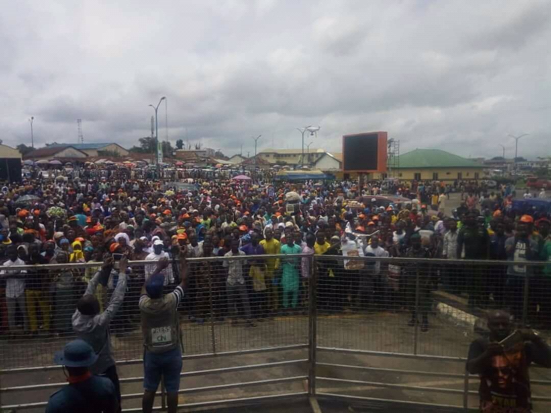 m_adebayor718's tweet photo. #Osogbomegarally #SDPprogress #Reclaimosun #Restorationagenda #OmisoreLawal2018 #Osundecides2018 #Iyiyemi2018 @iyiomisore https://t.co/FduWOh1QCB