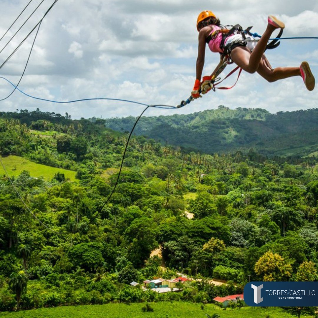 ConstTC's tweet photo. Comenzamos la semana con Canopy, una de las actividades para explorar la selva dominicana, para muchos un reto y para otros diversión. En Torres Castillo disfrutamos estar en La Romana, en donde cada espacio nos acerca a la naturaleza.

#ExploreLaRomana #ConstructoraTC https://t.co/XSCFsNuHWl