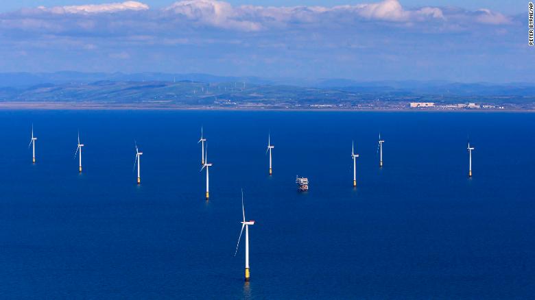 Envitox_2018's tweet photo. PS: https://t.co/kaoIxv3jym
World's largest offshore #windfarm opens off #Cumbrian coast Comprising 87 turbines
Walney Extension will power 590,000 homes amid fears Brexit could stifle growth
#environment
#RenewableEnergy
#Ecology
#pollution control https://t.co/OpptFzIiFB