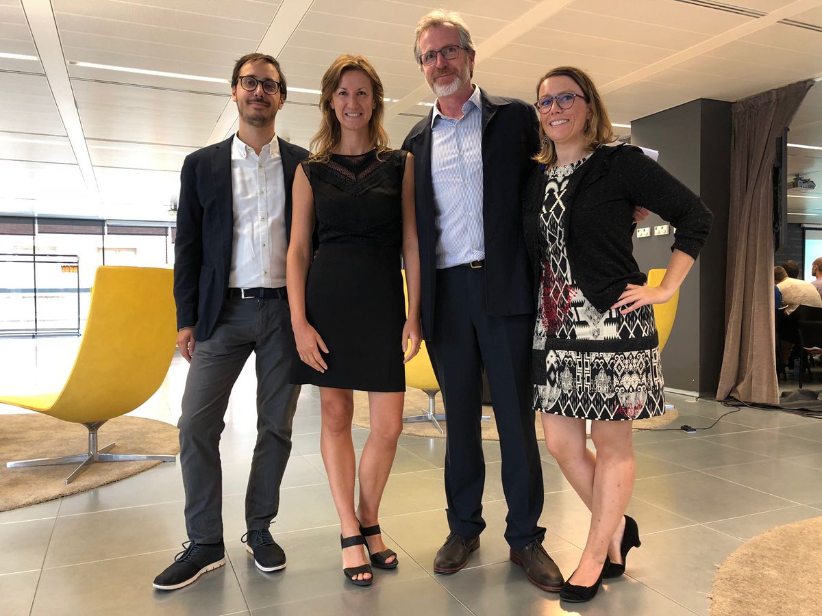 FabLabStQ's tweet photo. Hoy hemos presentado @FabLabStQ en las "Welcome Session" para MBA de @ESADE junto a los otros laboratorios de la Rambla de la Innovación: @ESADEGarage, #FusionPoint, #Eworks, #DecisionLab @theESADEmba #entrepreneurs #SantCugat https://t.co/B8ccazKn1b