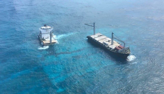 briggsmarine's tweet photo. Our #Environmental Team were out in New Caledonia, assisting our client @ArdentGlobal with #emergency #pollution control and response to the grounded #KeaTrader - read all about our work here https://t.co/LeHzEGR5mf https://t.co/iE0PeTEPTM