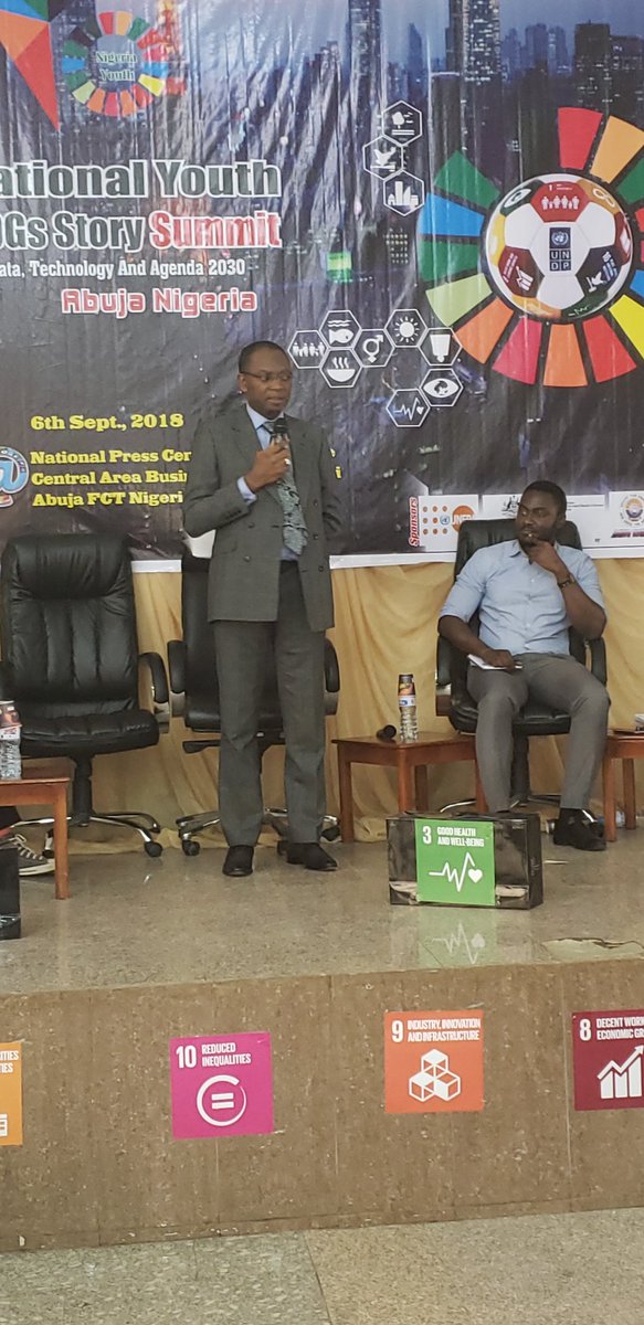 presh_agaecheta's tweet photo. @DrJoeAbah at the SDGs story summit
#SDGsStory #SDGsStorySummit #YiSHDA @UNFPANigeria @UNDPNigeria @UN4Youth @AUYouthProgram @iyfafrica
@DEANinitiative @nextgensummitng @AusHCabuja @DkambNigeria https://t.co/MuYy5FAFe1