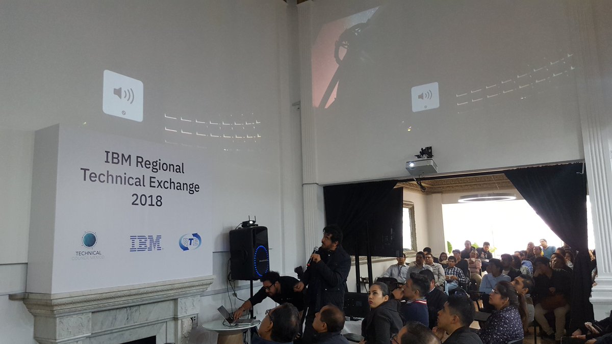 CloudBalta's tweet photo. El Dr. Octavio Valenzuela del @iaunam presente en el #RTEMX18 de @ibm_mx. El poder del #QuantumComputing en la elaboración del mapa mas complejo del universo #MexicoInnova #AstroFísica https://t.co/bggrPUZ32p