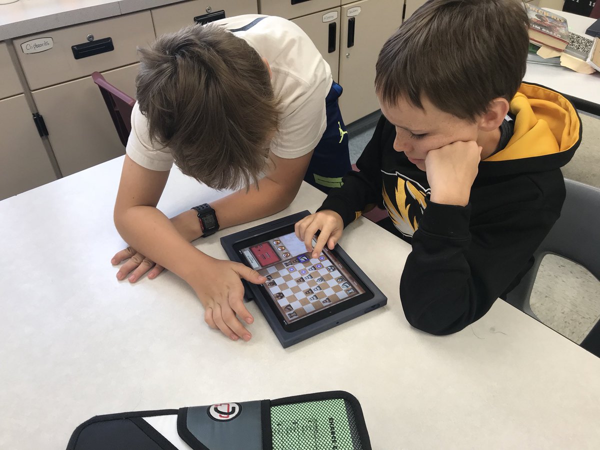 MrsElliottMath's tweet image. Board games and Puzzles in RTI today!  #sms_wildcats