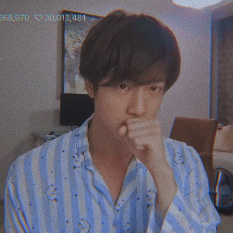 withBTS_JJINE's tweet photo. BTS Live : EAT Jin🍴🐹 (1) #찌네보정
SAVE = RT or 💙
#iHeartRadioMMVAs #MMVAs #FFGroupBTS @BTS_twt #KCAMexico #ARMY #KCAArgentina #BTS https://t.co/KJF7UysA7m