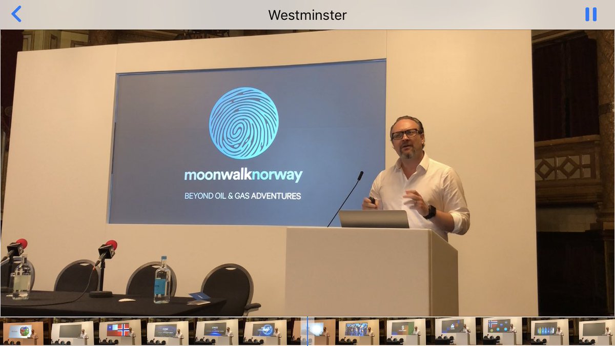 Tonykyp's tweet photo. @kennethwinther @MoonwalkOslo #ChileDay #VentureCapital inspiring talk on unique venture builder system creating new #startups in #chile to address global challenges  @irockCL @UKinChile @Chile_in_the_UK  @InvestChile @SofofaChile @ameirov @Carorossi https://t.co/p7lFYufmEH