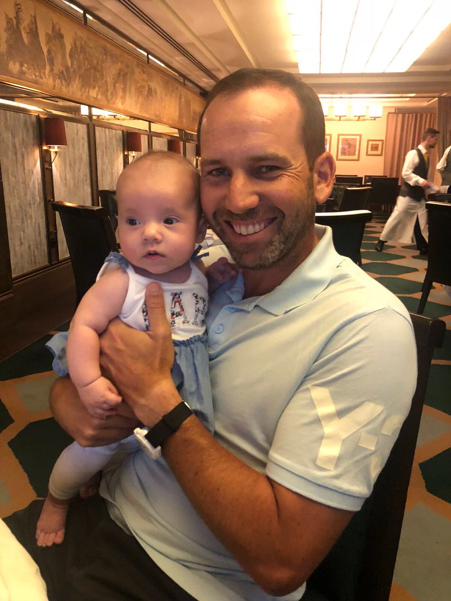 TheSergioGarcia's tweet photo. Only 3 weeks until the #RyderCup⁠ ⁠ starts in Paris and it’s going to be so special to have my two biggest loves, Angela and Azalea, there cheering hard for me and for @RyderCupEurope! 🇪🇺💪🏼💙💛@TheAngelaAkins #AzaleaGarcia https://t.co/IwtNdIkZt3