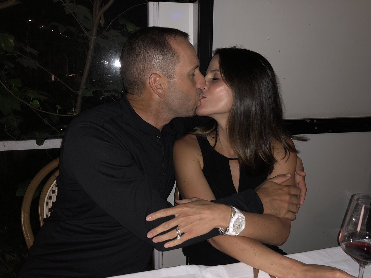 TheSergioGarcia's tweet photo. Only 3 weeks until the #RyderCup⁠ ⁠ starts in Paris and it’s going to be so special to have my two biggest loves, Angela and Azalea, there cheering hard for me and for @RyderCupEurope! 🇪🇺💪🏼💙💛@TheAngelaAkins #AzaleaGarcia https://t.co/IwtNdIkZt3