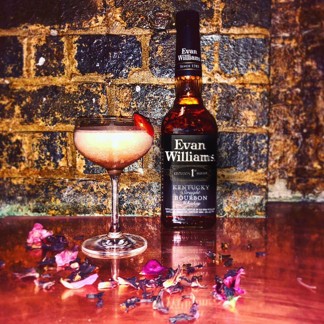 Well and Bucket (@wellandbucket) on Twitter photo Why not come by the week and try out some of our special #EvanWilliamsEmbassy2018 cocktails. There’s something for everyone... <a href="/Evan_W_Bourbon/">EvanWilliamsBourbon</a> #discoverbourbon #whiskey #spirits #london #bethnalgreen Why not come by the week and try out some of our special #EvanWilliamsEmbassy2018 cocktails. There’s something for everyone... <a href="/Evan_W_Bourbon/">EvanWilliamsBourbon</a> #discoverbourbon #whiskey #spirits #london #bethnalgreen