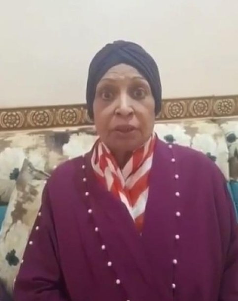yalbhijan's tweet photo. الوفاء في الوسط الفني بالعالم العربي شبه معدوم، الفنانة أمل عباس ترقد على السرير الأبيض و تناشد جمهورها لمساعدتها في دفع تكاليف عملية قسطرة.. وغيرها كثير من الفنانين والفنانات الذين واجهوا نكران الجميل من المؤسسات الفنية ومن زملائهم في الوسط الفني بعد أن غيبهم المرض..! شي مخجل https://t.co/m3oMztRlg6