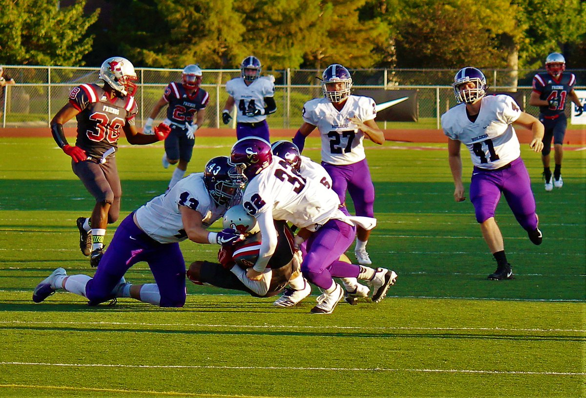 Pats_1990's tweet photo. One of my favorite pics is from the @BuilderFootball vs Friends University 2018 game.
π LOOK AT THE PURSUIT TO THE BALL.π
the #JINXISON... #BuilderFootball #18uildergang #18uilders #gobuilders #BuilderFootballFan #Brickbybrick https://t.co/hCgigYWH2G