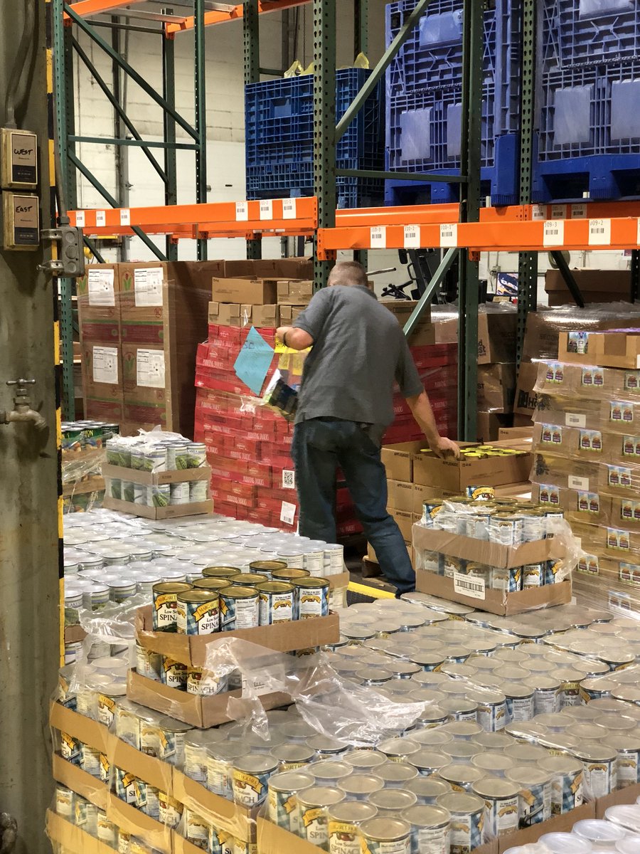 TeamSaintJoseph's tweet image. Volunteering is our thing! Our team filled 2 pallets or almost 400 backpacks full of groceries today for kids in our community. #secondharvestfoodbank #MoKanDo #MidStatesProud #PowerCentral @nt3323attcom1 @MSMConnects @jc1087 @JCollier33