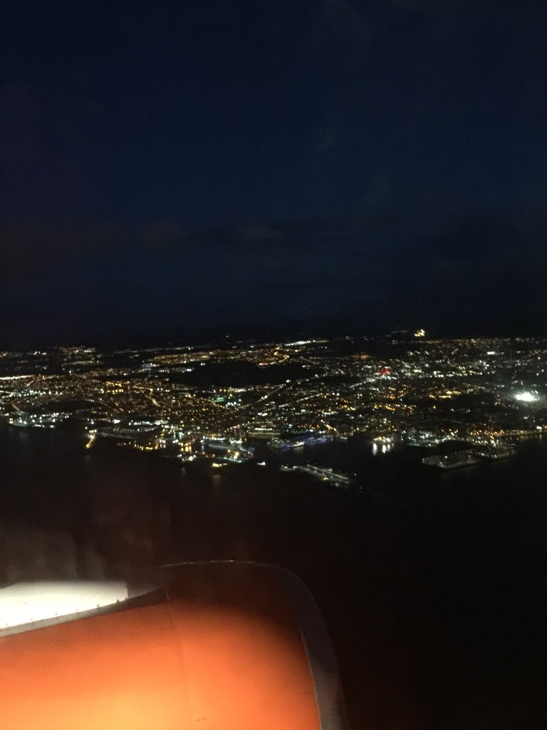 Sus_Hunter20's tweet photo. Hometime! A brilliant 4 days with great folk discussing all aspects of youth work: evaluation, impact, research, international, European, etc! I’ll take a few days and then a blog might well appear! Thanks to the team @marjonuni for a well planned conf & hospitality #TYW2018 https://t.co/BaJejrLmDY