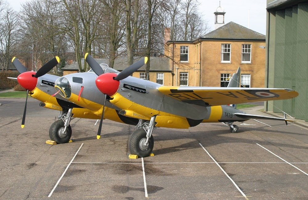 ron_eisele's tweet photo. De Havilland DH-98 Mosquito TT35 https://t.co/4kWD8v50kh