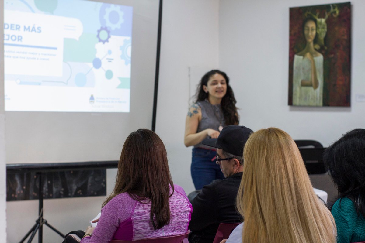 Lanús Emprende tweet media