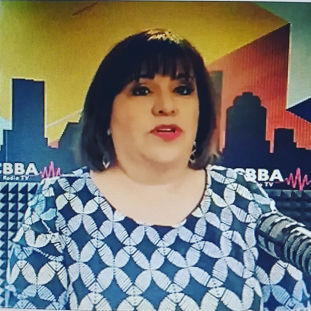 LizMirandaReal1's tweet photo. Watch Casa y Vida Houston Show!
THURSDAY!
1:00PM - 2:00PM
Join our FACEBOOK Page:
https://t.co/oSKmWsp0HE
#CasayVidaHouston #RealEstate #Realtor #MirandaProperties #Broker #LizMirandaREALTOR #NHPO #BilingualRealtor #HispanicRealtor #HoustonHouses #PasadenaTx #HoustonTX https://t.co/Edhkbl1nqM