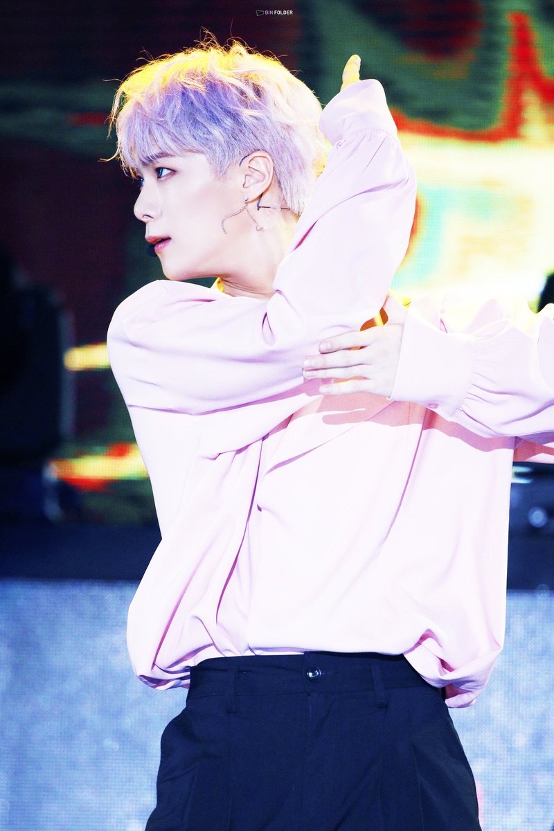 bin_folder's tweet image. [HQ] 180901 인천한류콘서트 INK 아스트로 문빈

너잖아 안무 사랑하잖아💜
@offclASTRO

#아스트로 #문빈 #ASTRO #Moonbin #인천한류콘서트 #INK #ムンビン