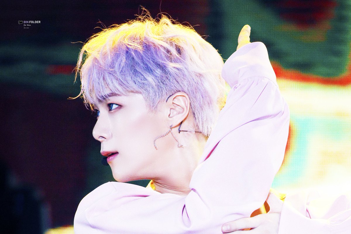 bin_folder's tweet image. [HQ] 180901 인천한류콘서트 INK 아스트로 문빈

너잖아 안무 사랑하잖아💜
@offclASTRO

#아스트로 #문빈 #ASTRO #Moonbin #인천한류콘서트 #INK #ムンビン