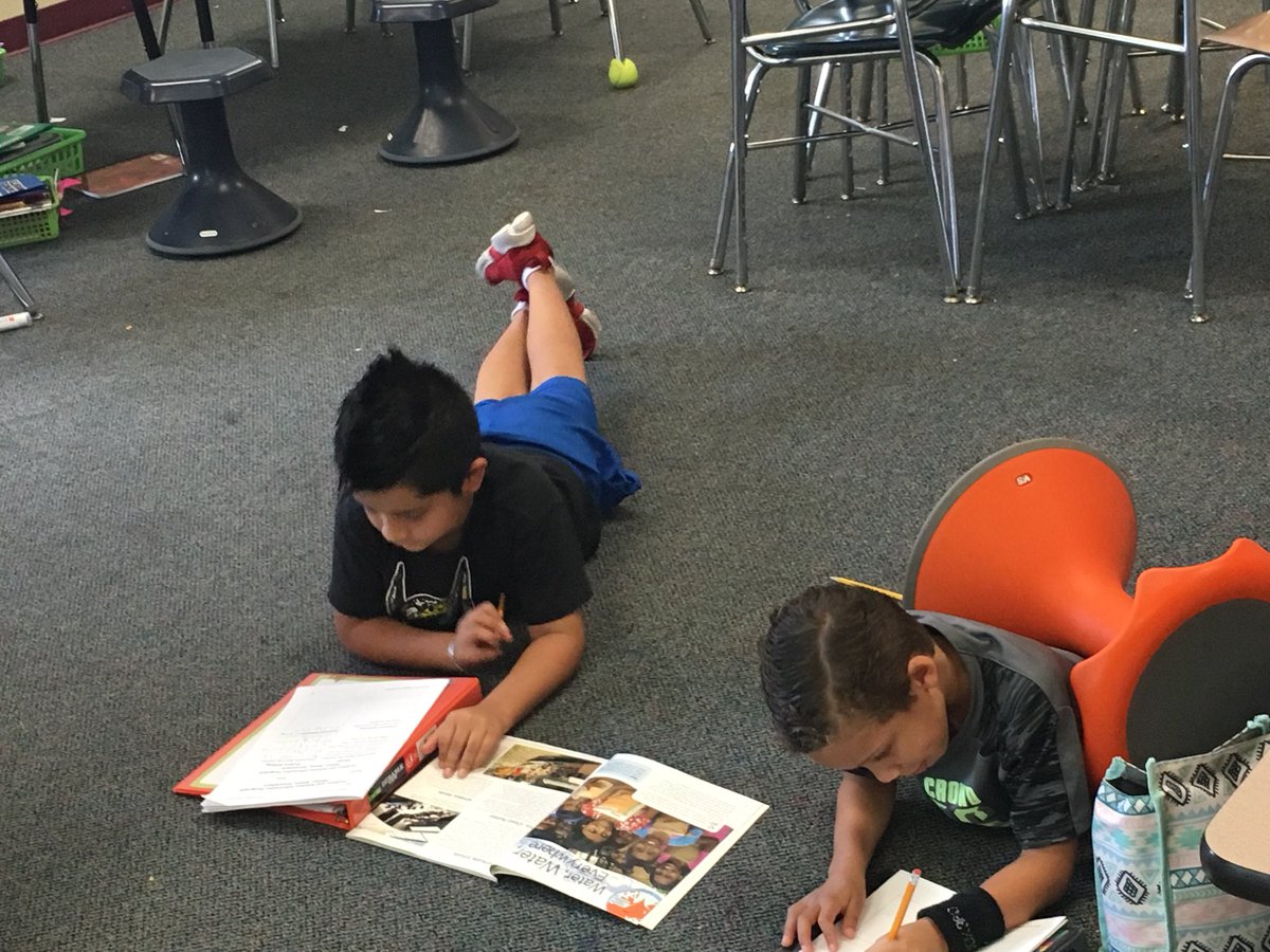 christenrmyers's tweet photo. Students learning and taking notes about the Chalanbeel region in Bangladesh!  #overcomingchallengestoaccessschool. @teamharriscreek https://t.co/QjT2hUZPp8