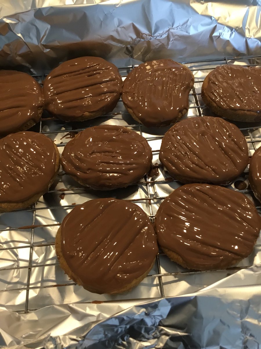 #baking#fest😂#chocolate#digestives