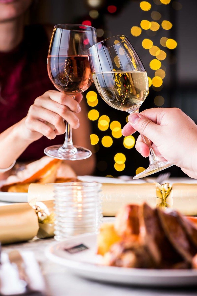 Dates are filling up fast for over the festive period! 

We are offering a complimentary glass of prosecco per head when you book our festive 3 course menu before the end of October.

Contact our Events Team for more info on 0113 243 9353 or email directly Browns.Leeds1@mbplc.com