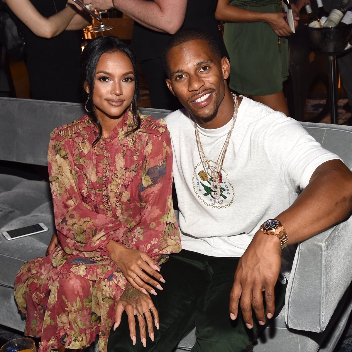 nyfw's tweet photo. Last night, @EEntertainment, @ELLEmagazine, and IMG kicked off #NYFW with a star-studded party at The Pool Lounge. Swipe 👉 for look inside the glamorous evening. 📸: @GettyImages https://t.co/67NQOi7AEk