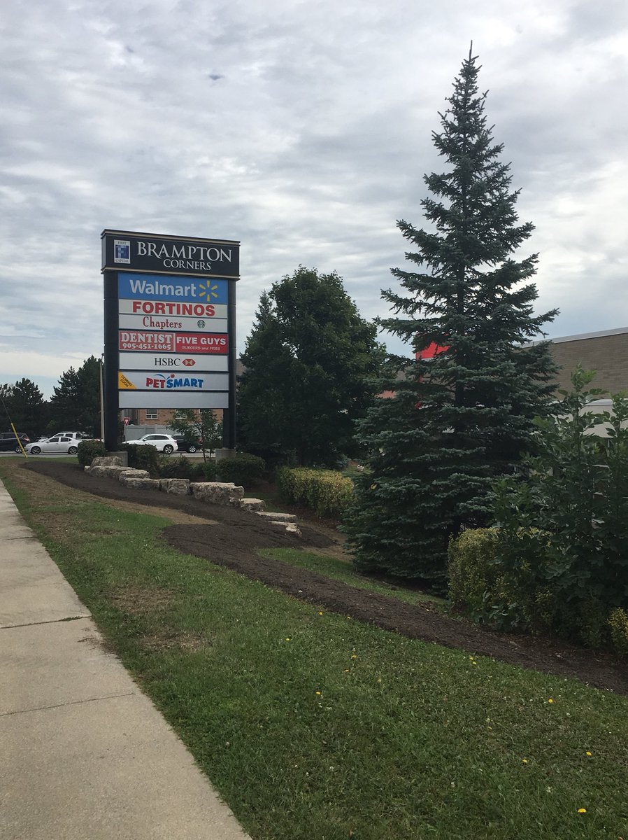 Brampton Corners PetSmart tweet media
