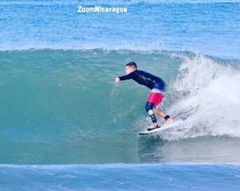 PROTEOR_USA's tweet photo. We just can't keep up with Rebel Carter Hess! Today, we find him shredding the waves of #Nicaragua with his RUSH HiPro H2O! #JustAddWater
Pic: ZoomNicaragua

#rushfoot #rushlife #surf #adativesurf #surfing #nilimits #vibram #waterproof https://t.co/sbkKDVEkCu