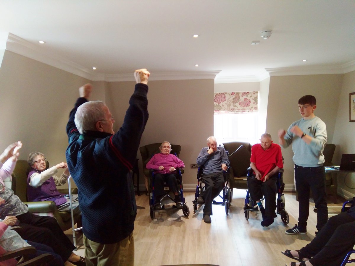 MilesianManor's tweet image. 💫Our new #volunteer Paul is a big hit with all of our residents, he hosted a fabulous morning 🤸‍♀️exercise and stretching🤸‍♂️ class!

Our #resident Willis said ‘That was great, the #morningexercises really set you up for the day ahead’

#carehome #care #nursinghome