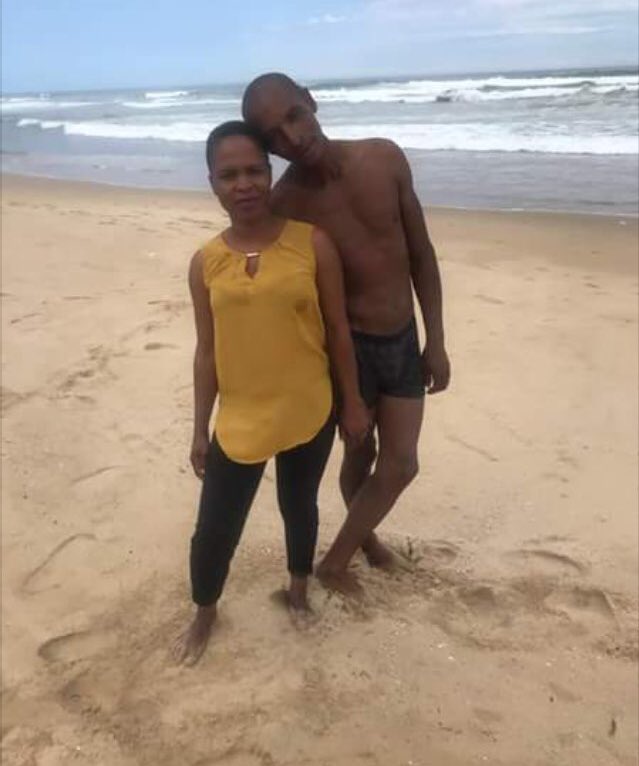 AdvoBarryRoux's tweet photo. This pastor is a thug of note his people are enjoying the beach walking around but later at church they are on wheelchairs for fake miracles. Our people are being used. 😔 😢 😭 😂 https://t.co/Az3dcZ8ZG5