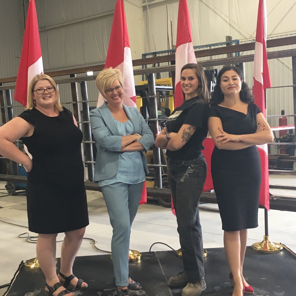 The Honourable <a href="/MaryamMonsef/">Maryam Monsef</a>  announced CME receives funding  for a 3 yr project to help attract and inspire more women and youth to pursue a career in #manufacturing. We are committed to increasing female representation in the manufacturing sector. ow.ly/5BnL30lIgt9