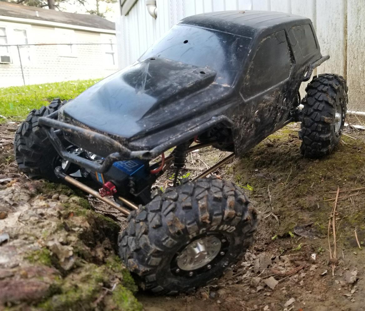 RedcatRacing's tweet photo. We love it when the customization of the rigs gets this action packed! It is like a #GotTalent show - but for RC customization!! EPIC stuff!! 
#Fast #Affordable #Fun
#RCLife #RCCrawler 
#Gen7 #Everest10 #RockslideRS10 
#RCMods #RCUpgrade
#CustomBuild #ModifiedRC
#FlexingCrawler https://t.co/6NEv6fcUjB