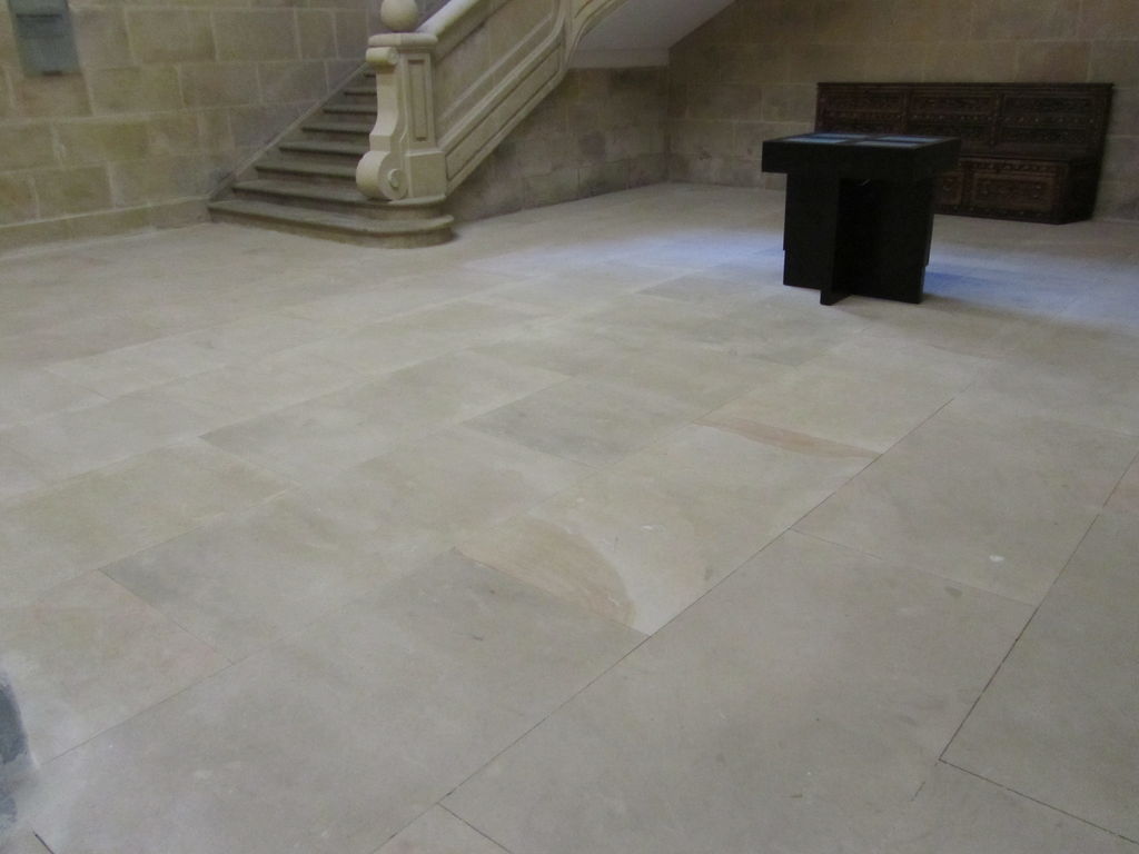 PinacasBurgos's tweet photo. Reconstrucción del Museo de San Telmo en San Sebastián con nuestra variedad Quintanar Beige https://t.co/CDXC5tAKdn