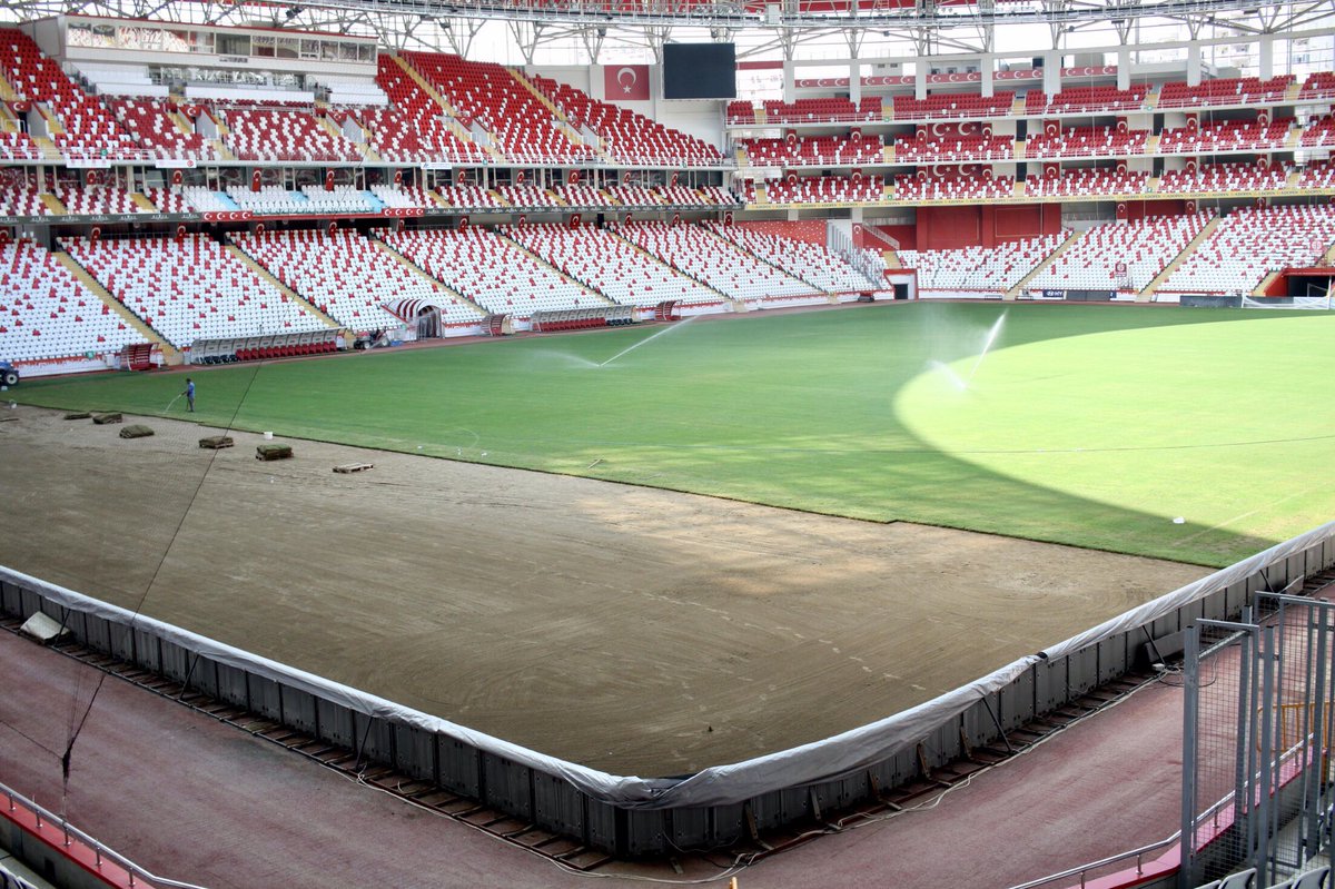 киберспортивные арены в казани. турнир кс бласт. киберспортивная арена. арена бласт кс. бласт кс го 2021 арена.