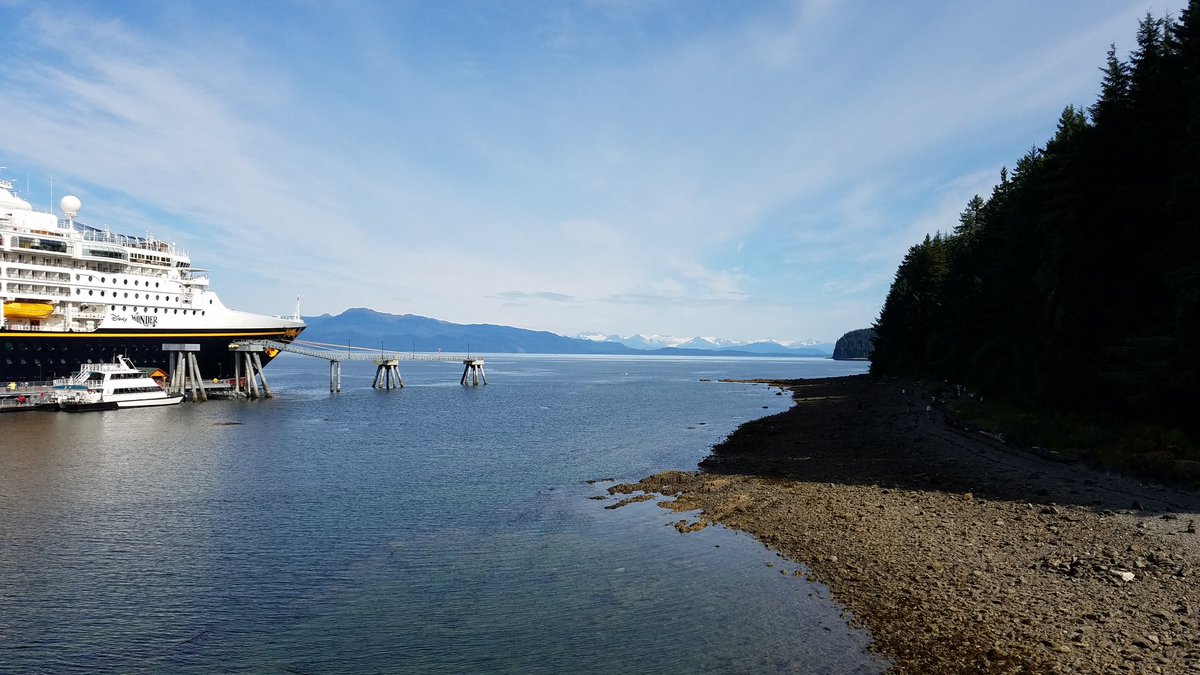 jbcasuga's tweet photo. I am in internet withdrawal (sweet 4G, how I've missed you), but Alaska is amazing! @DisneyCruise #IcyStraightPoint https://t.co/95YbgEZA3S