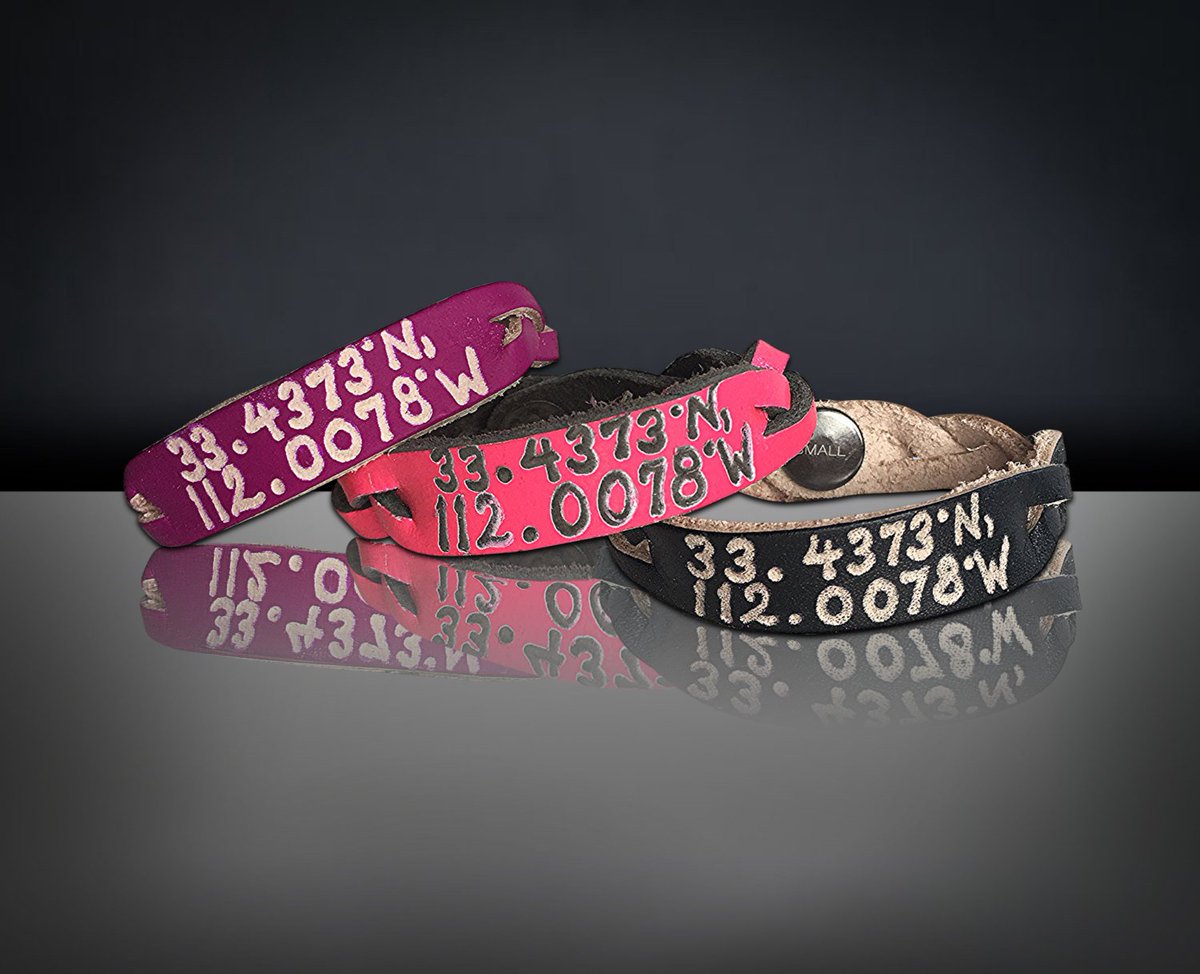 Shockwavemb's tweet photo. Personalized Couples Bracelets - Custom Leather Name Bracelets - Couples gift - His and her leather bracelelts - Matching couples gifts https://t.co/MdVFZ90Fy8 #ShockwaveMB #Etsy #MatchingCouples https://t.co/PlAV8VaLz1