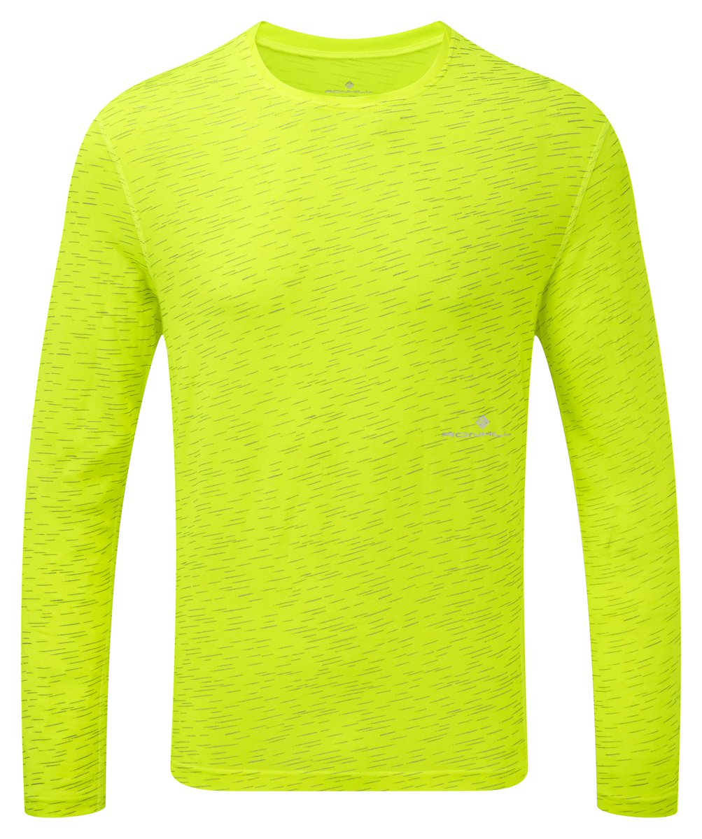 UKRunChat (@ukrunchat) on Twitter photo RT this & follow @ukrunevents to be in Sunday 9th draw for £350 prize of <a href="/AltraRunning/">Altra Running</a> shoes <a href="/hillysocks/">Hilly socks</a> <a href="/Ronhill_UK/">Ronhill</a> long sleeve t, <a href="/runr_uk/">Runr</a> hoodie, Luxury candle by <a href="/perfectchaosuk/">Perfect Chaos UK</a>, An @thebuddypouch An <a href="/haloheadbanduk/">Halo Headband</a>, A pair of <a href="/runderwear/">runderwear</a> & <a href="/UKRunChat/">UKRunChat</a> cap. #ukrunchat RT this & follow @ukrunevents to be in Sunday 9th draw for £350 prize of <a href="/AltraRunning/">Altra Running</a> shoes <a href="/hillysocks/">Hilly socks</a> <a href="/Ronhill_UK/">Ronhill</a> long sleeve t, <a href="/runr_uk/">Runr</a> hoodie, Luxury candle by <a href="/perfectchaosuk/">Perfect Chaos UK</a>, An @thebuddypouch An <a href="/haloheadbanduk/">Halo Headband</a>, A pair of <a href="/runderwear/">runderwear</a> & <a href="/UKRunChat/">UKRunChat</a> cap. #ukrunchat
