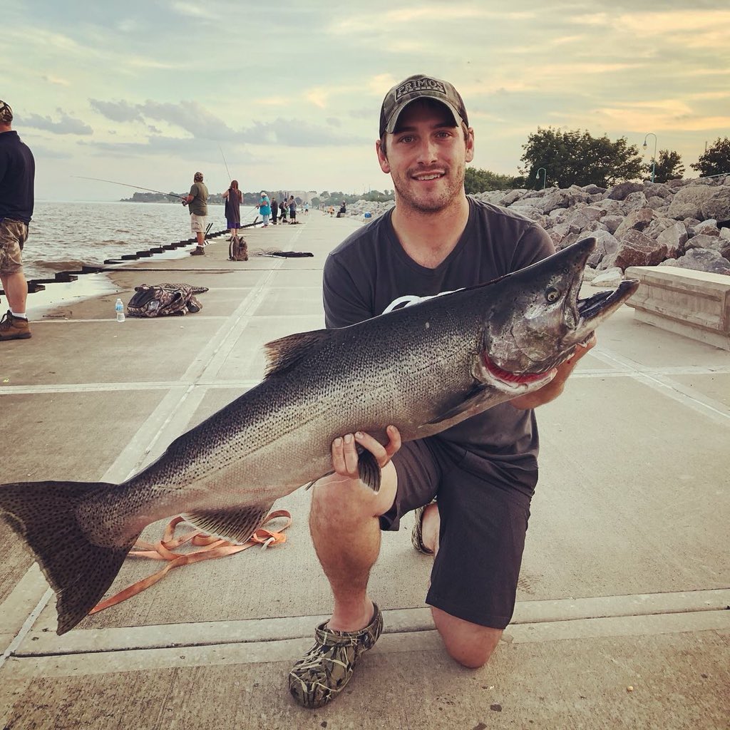 abanglers's tweet photo. Finding them in the harbor!
-
-
#fishing #fishin #fishingislife #harbor #michigan #trout #kingsalmon #lakers #laketrout #giants #michigan #huk #midwest #outdoors #gopro #greatoutdoors #wisconsin #abangler https://t.co/pZ3yJMF7yv