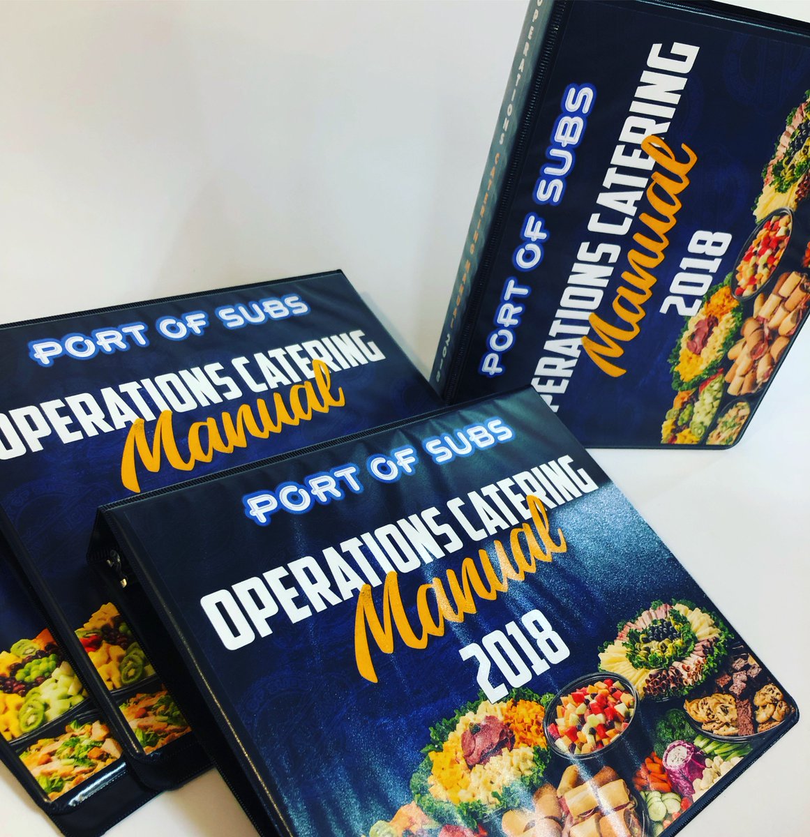 AlexandersUT's tweet image. Good looking operations manuals if we do say so ourselves! #OpsManuals #OperationsManuals #Binders #Training #Trainingmaterials #Franchising #MultiUnit