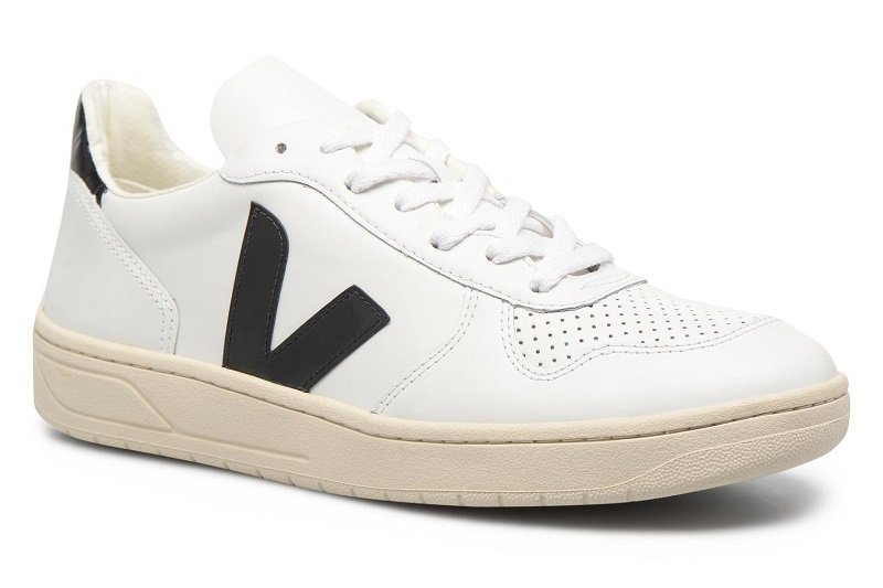 Bon_Shopping's tweet photo. Veja V-10 Extra White Black pas cher prix Baskets Homme Sarenza 125.00 € TTC. #Veja #BasketsHommeSarenza #BasketsHomme #Sarenza #BasketsHommeVeja #sneakersveja #basketsveja #bonshopping https://t.co/qX41P0JYGW https://t.co/39lb4VBwKP