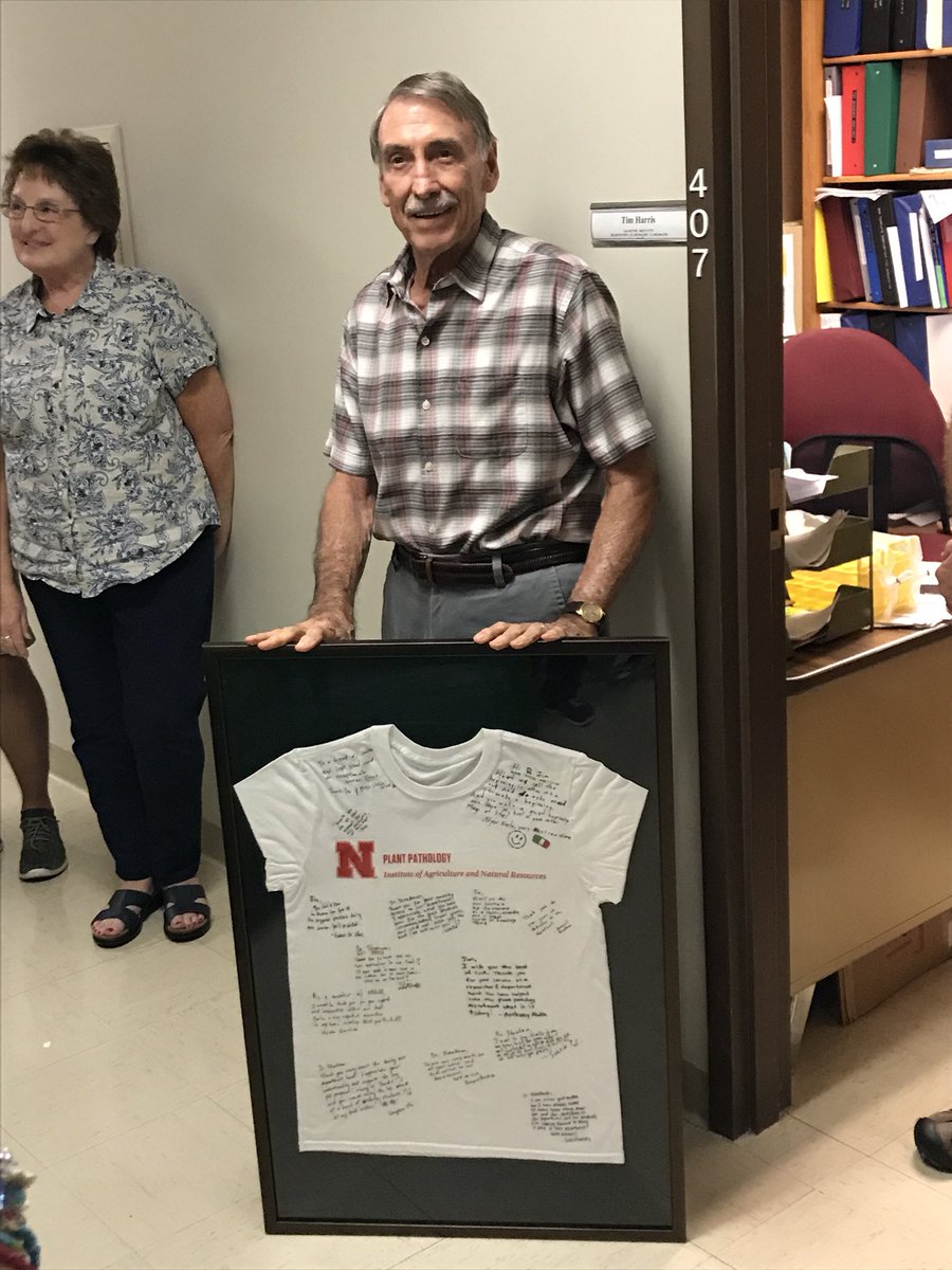 UNLPlantPath's tweet photo. Thank you very much Dr. Steadman for the 11 years of great service to the Department of Plant Pathology. We wish you all the best! https://t.co/QGNmvQeB18