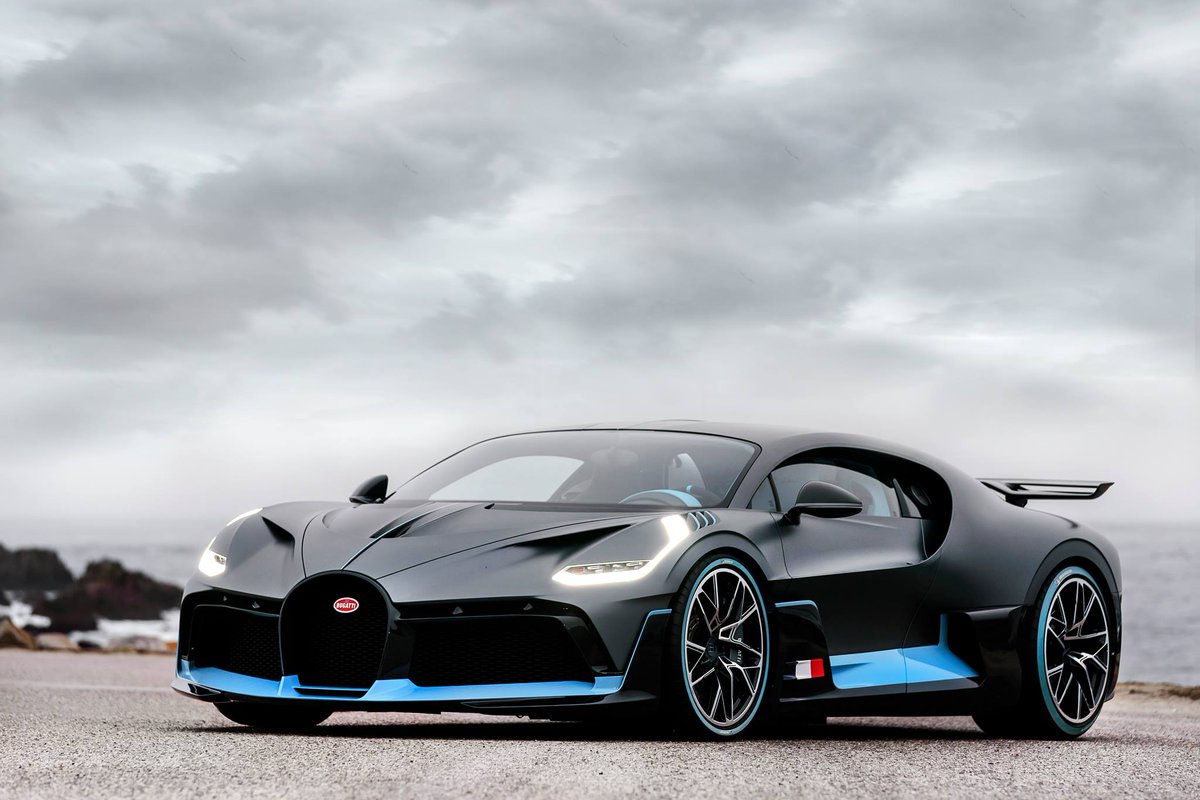 luxe_cars_com's tweet photo. Coastal dreams becoming reality. #BUGATTI #Divo #BuiltforCorners https://t.co/KZIK1ksTTy