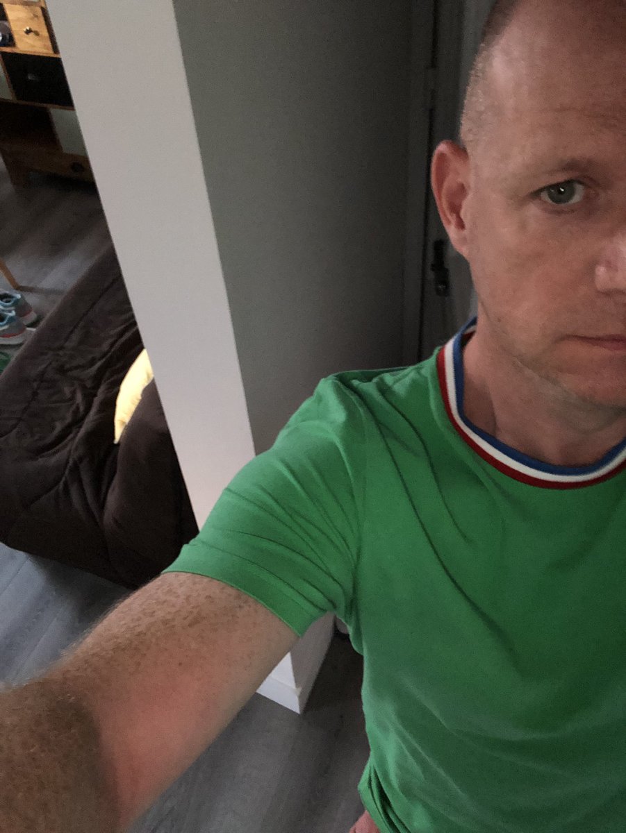 isnowsoon's tweet photo. Off out, where I’m sure I’ll continue to delight and mesmerise with my very own, unique brand of Glaswegian/French Corsican, laced with a wee drop of Pietra.. https://t.co/J44HCHsQml